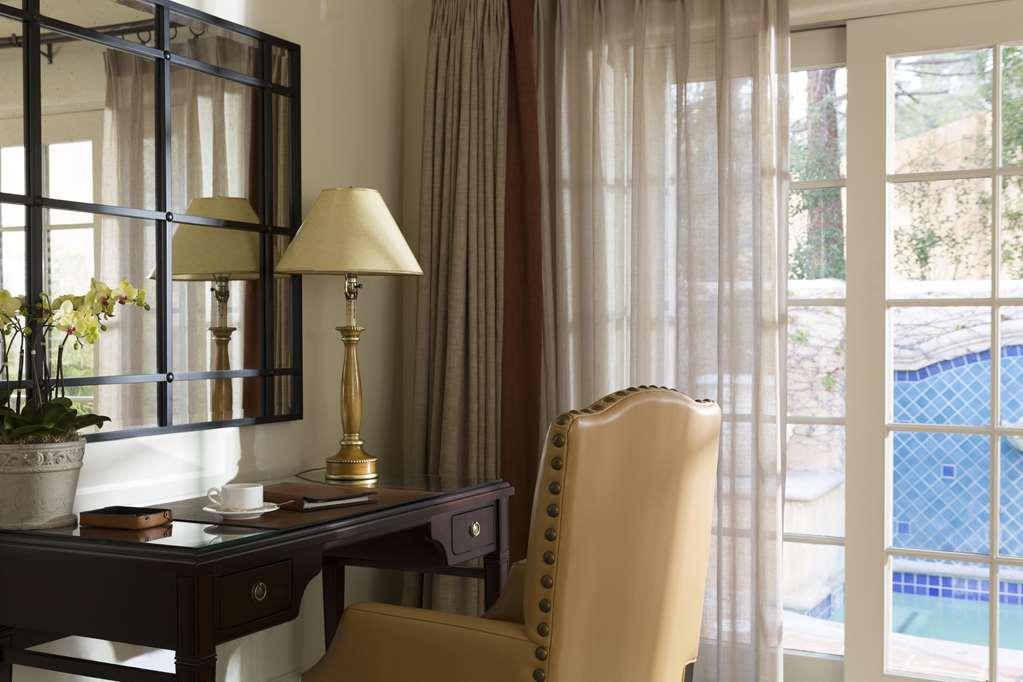 Casa Palmero At Pebble Beach Chambre photo